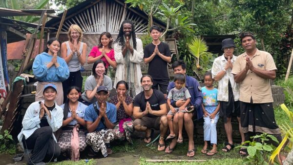 Impact Trip: Canang Sari Offering Making & Melukat Purification